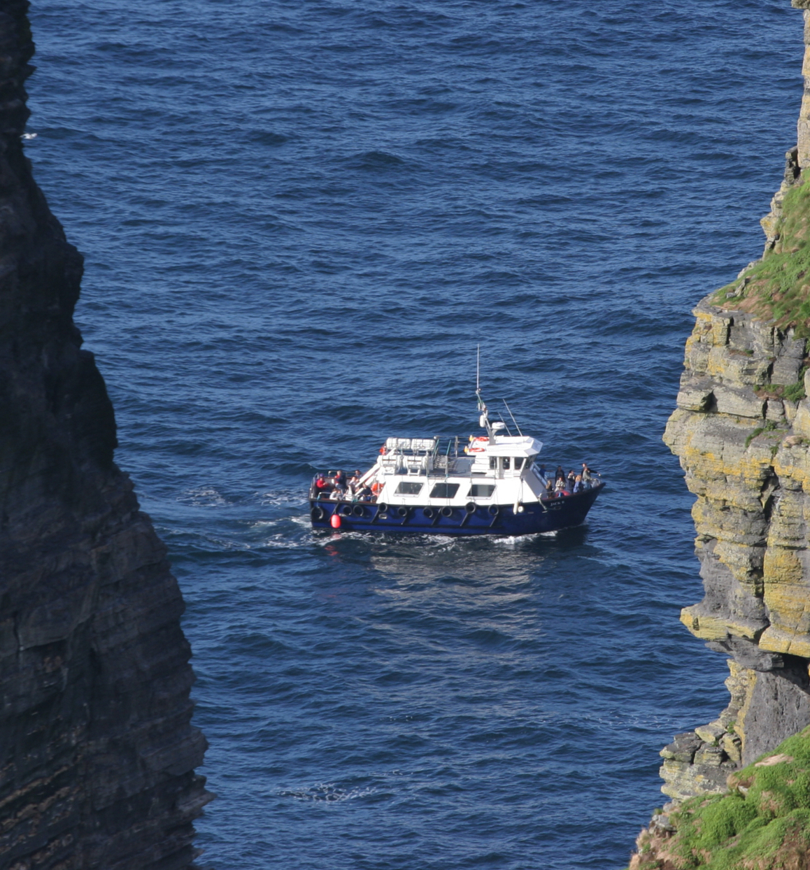 Premium Cliffs of Moher, Boat Tour & Aillwee Cave